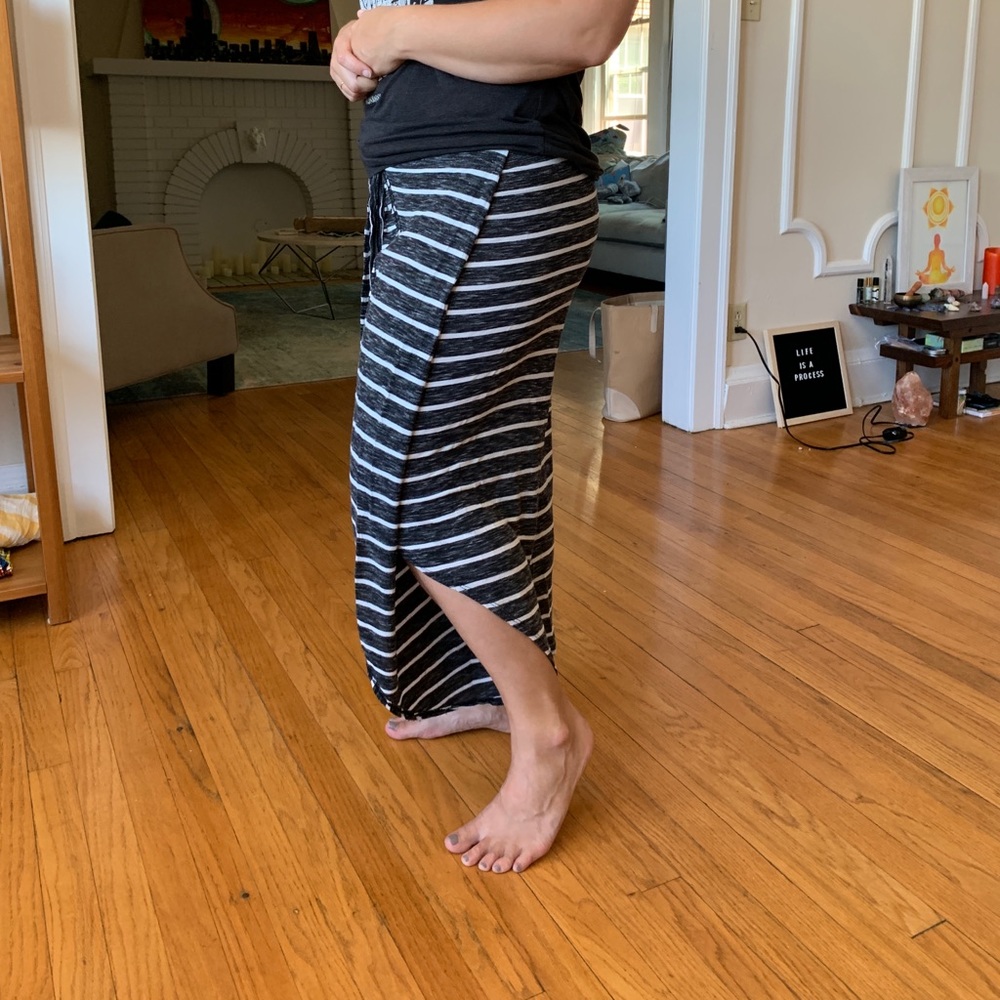 Tie pants
